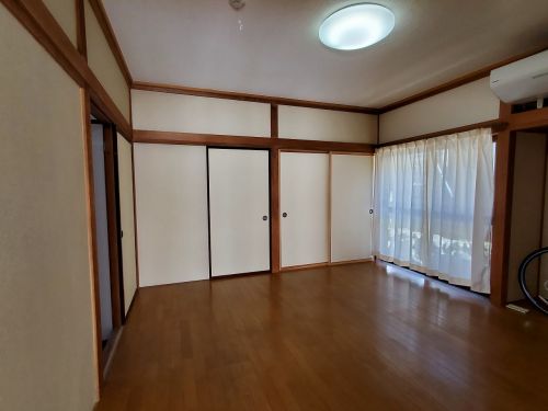 detached 薄根町