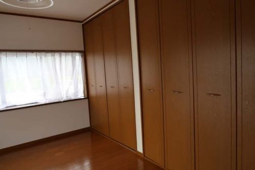 detached 白岩町
