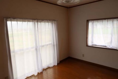 detached 白岩町
