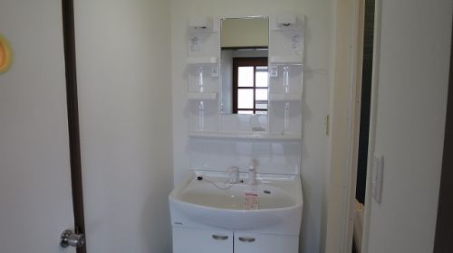 apartment 上原町