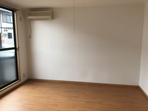 apartment 横塚町