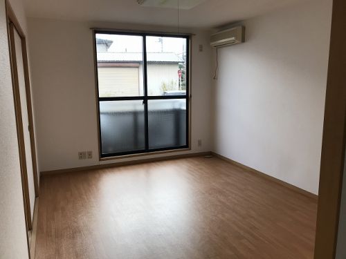 apartment 横塚町