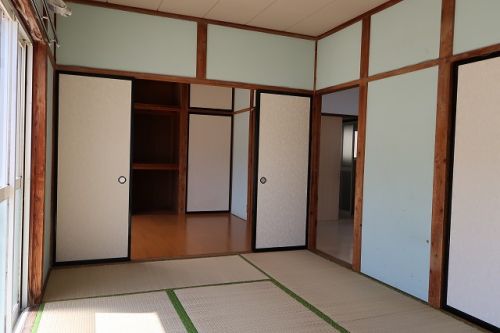 detached 戸鹿野町