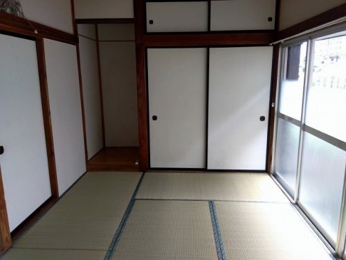 detached 栄町