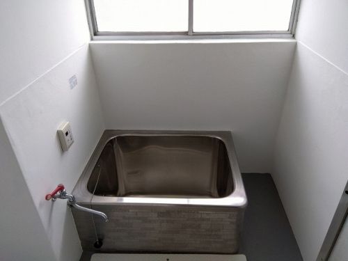 detached 栄町