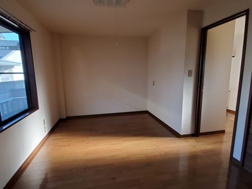 apartment 上原町