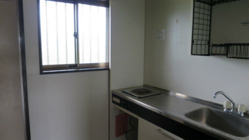 apartment 横塚町