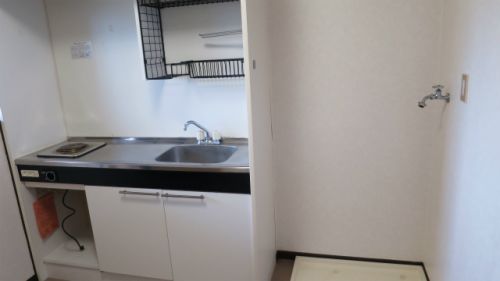 apartment 横塚町