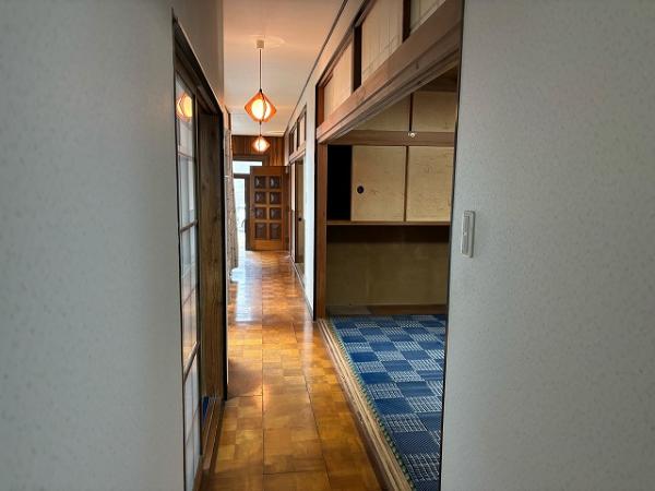 detached 鍛冶町