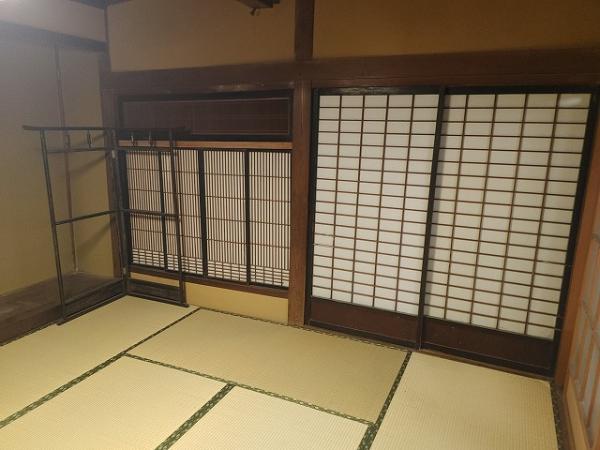 detached 新町