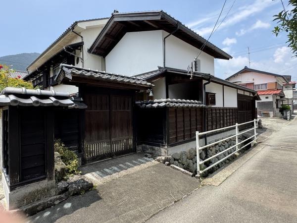 detached 萩原町萩原