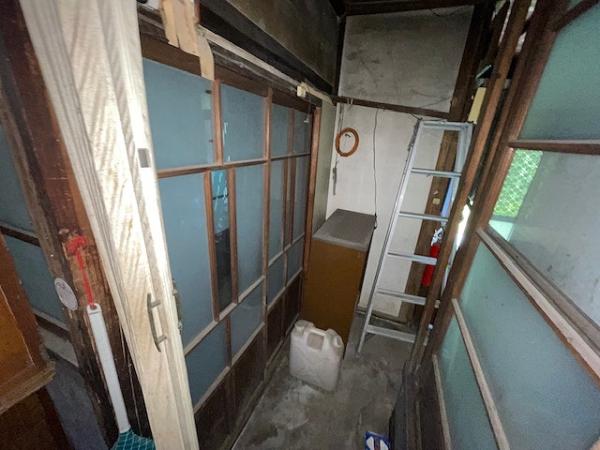 detached 荒川上田野