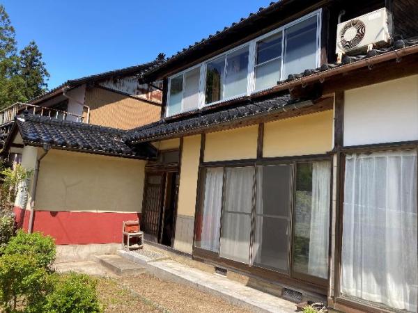detached 住所： 〒 925-0012 千路町