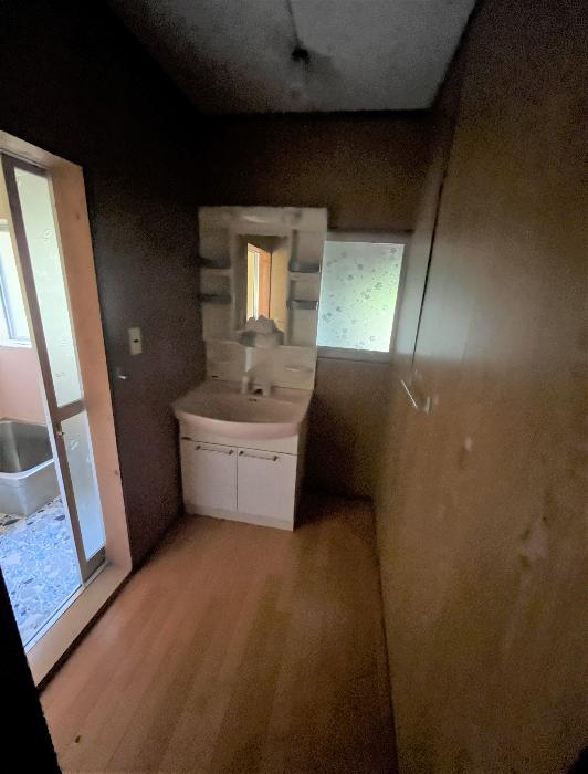 detached 住所： 〒 925-0626 千田町