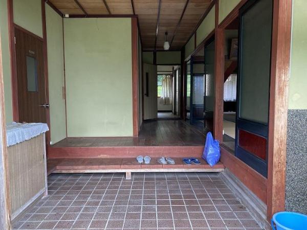 detached 住所： 〒 925-0623 本江町