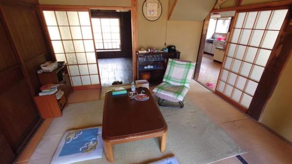 detached 〒029-1111　一関市千厩町奥玉