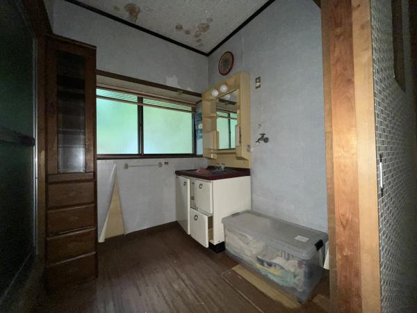 detached 大口下殿