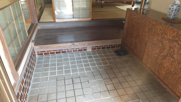 detached 山崎町市場