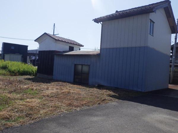 detached 燕市吉田堤町