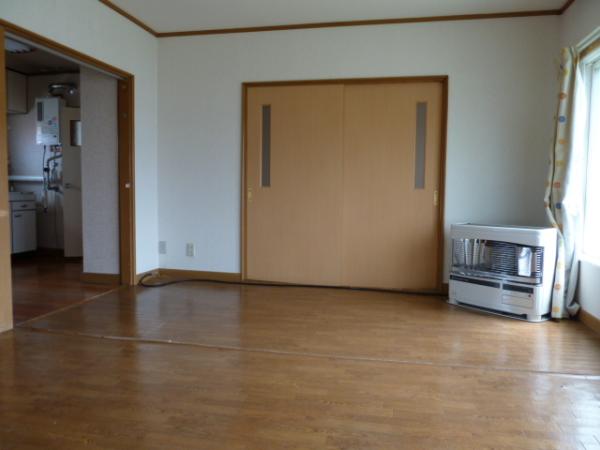 apartment 西７条南２４丁目