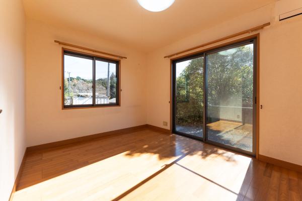 detached 榛原山辺三