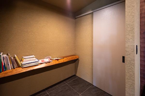 detached 岩倉忠在地町