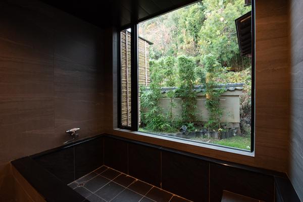 detached 岩倉忠在地町