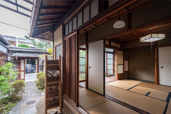 detached 小山下総町