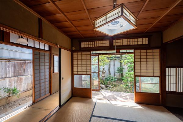 detached 小山下総町