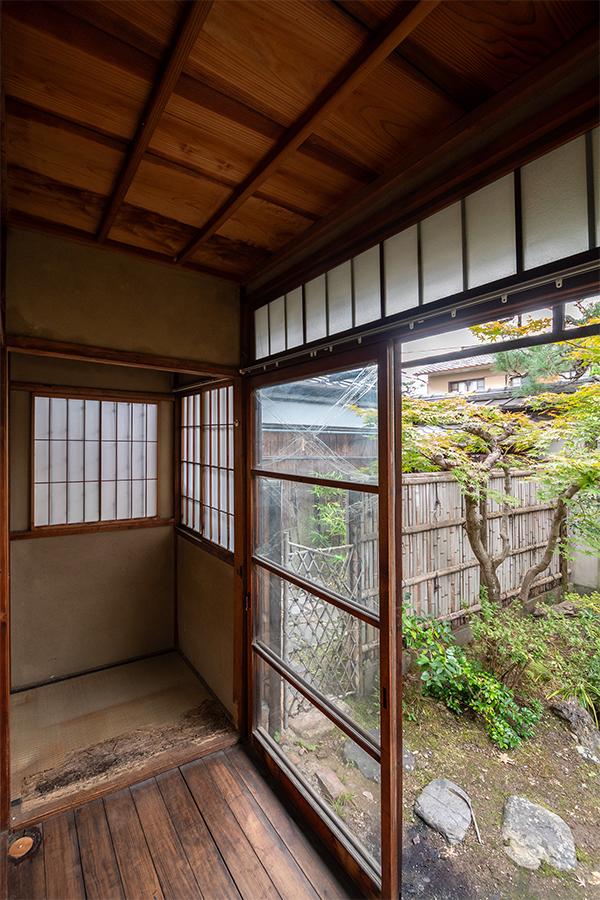 detached 小山下総町