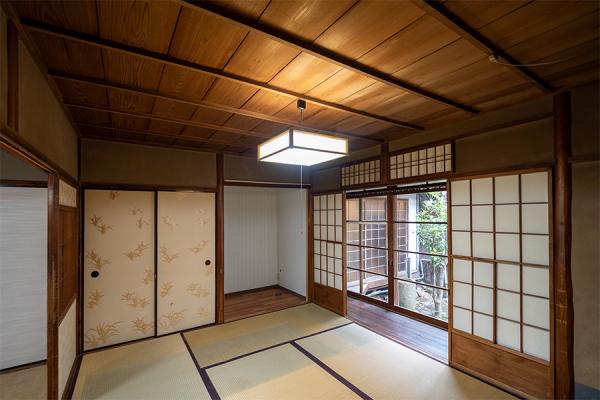 detached 小山下総町