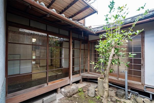 detached 小山下総町