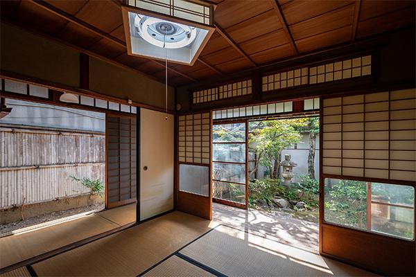 detached 小山下総町