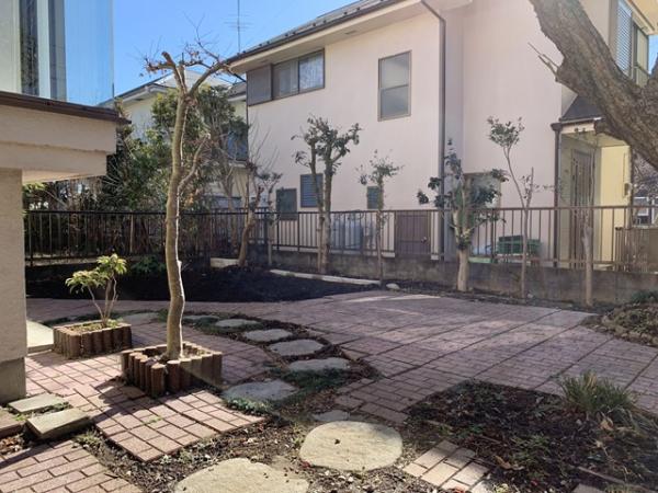 detached 西寺方町