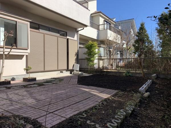 detached 西寺方町