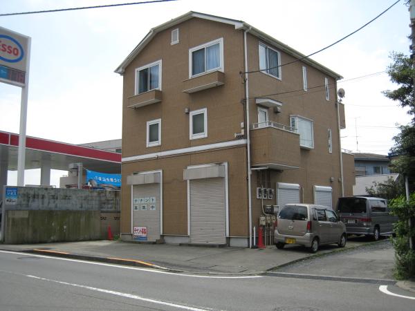 commercial 横川町
