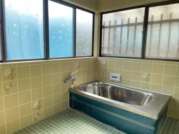detached 宇部市東梶返４丁目