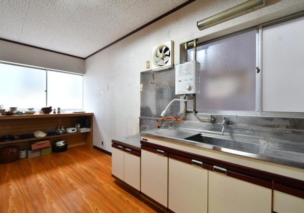detached 石川県羽咋郡志賀町西海風戸