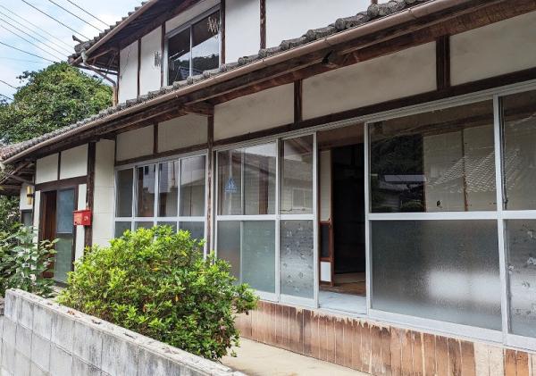 detached 旦土