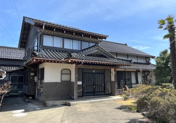 detached 石川県羽咋郡志賀町鹿頭