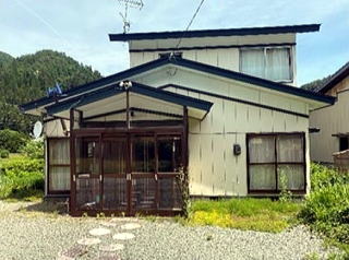 detached 仙北市田沢湖卒田字出口