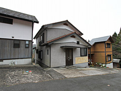 detached 熊本県阿蘇郡南小国町満願寺