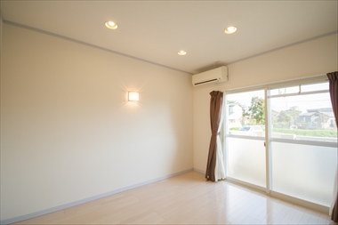 apartment 古町川尻