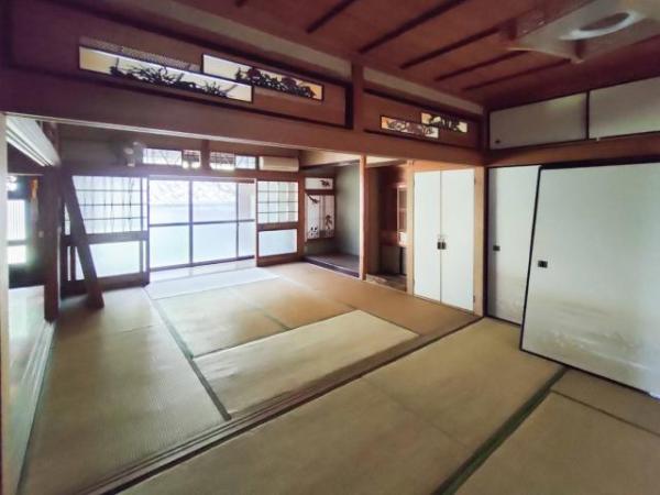 detached 坂出市瀬居町682番地