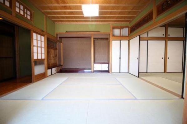 detached 観音寺市出作町