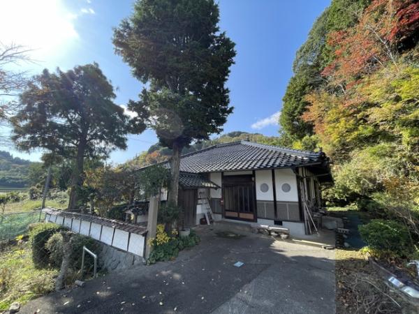 detached 向原町有留