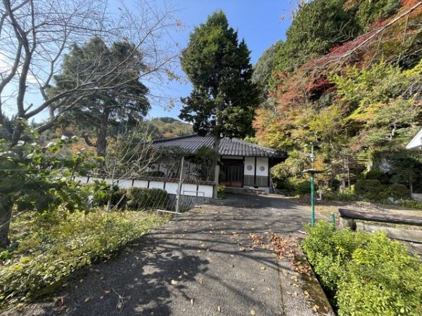 detached 向原町有留