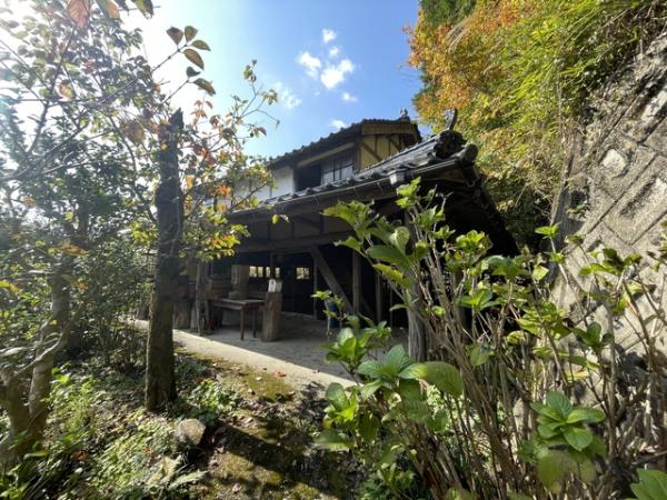 detached 向原町有留