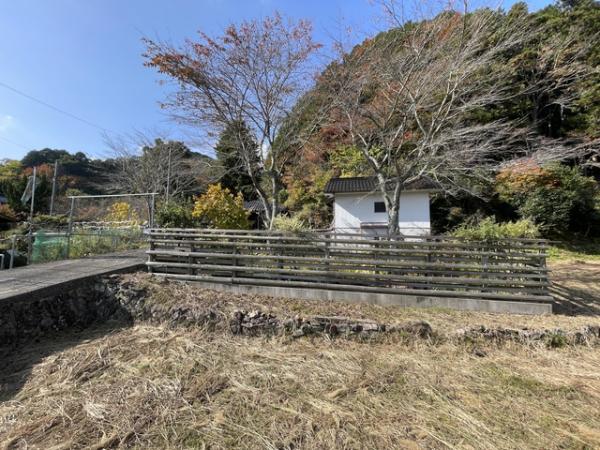 detached 向原町有留