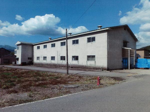 commercial 元町2丁目7-29